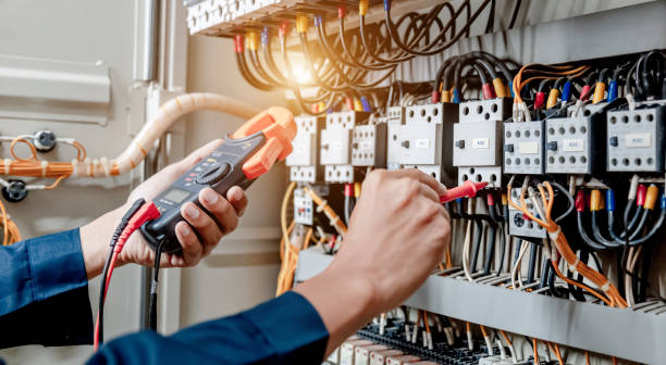 Best Electrician Near Me  in Tri City, OR